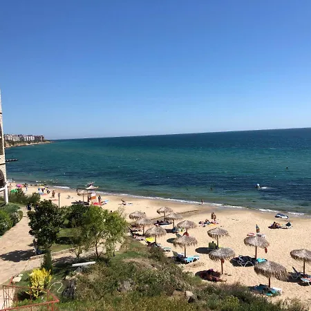 Daire Sun Coast - Sea View Few Steps From And Marina Sveti Vlas