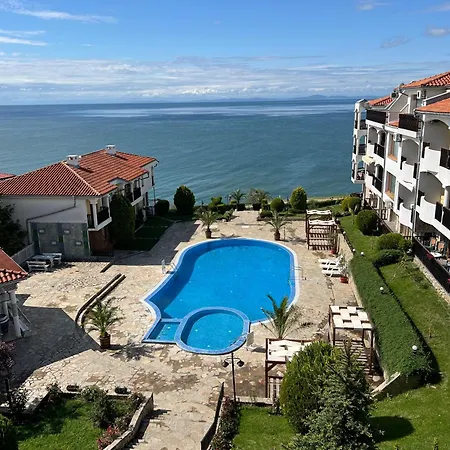 Sun Coast - Sea View Few Steps From And Marina Daire *